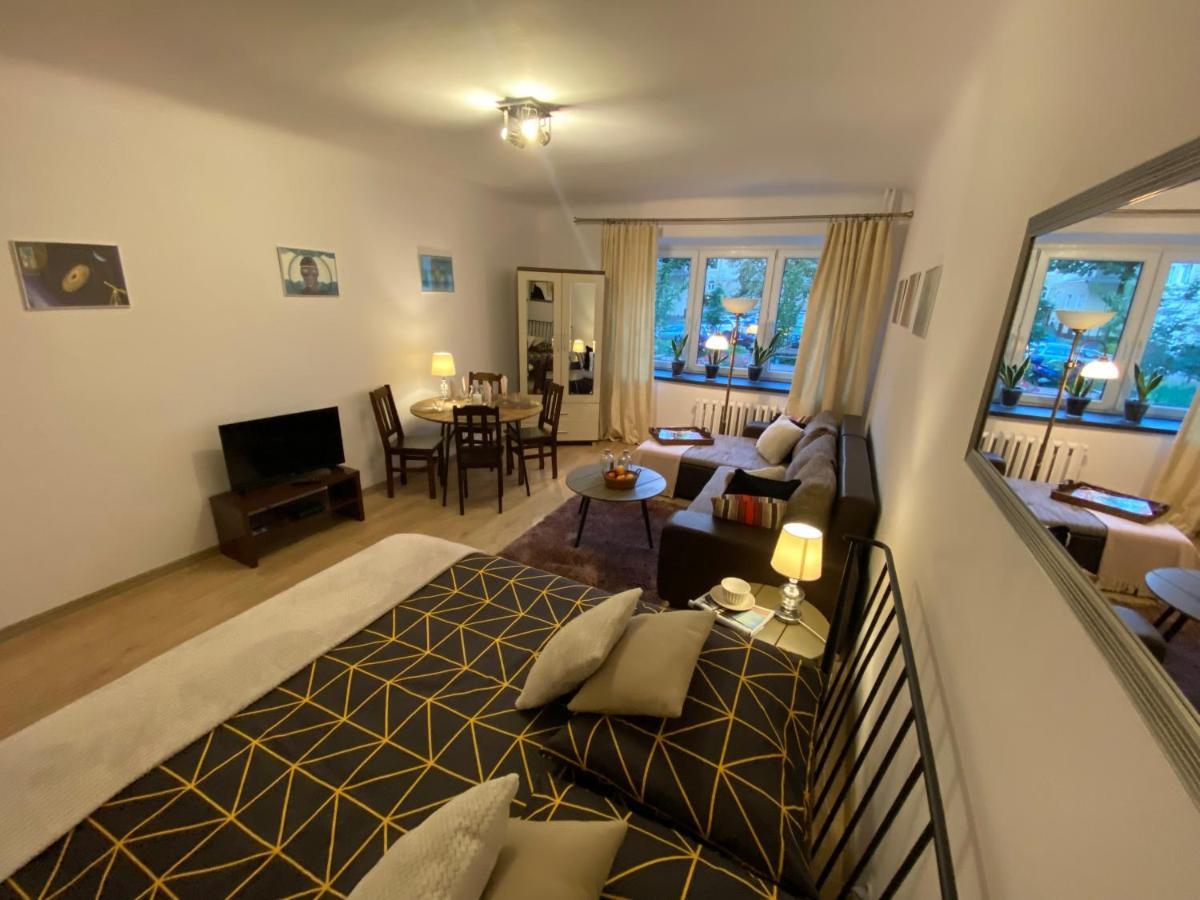 Apartament Arsenal Varsóvia Exterior foto