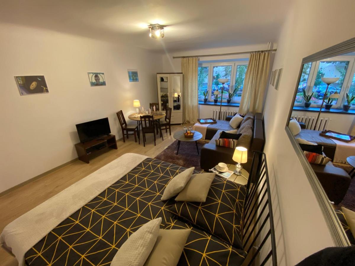 Apartament Arsenal Varsóvia Exterior foto
